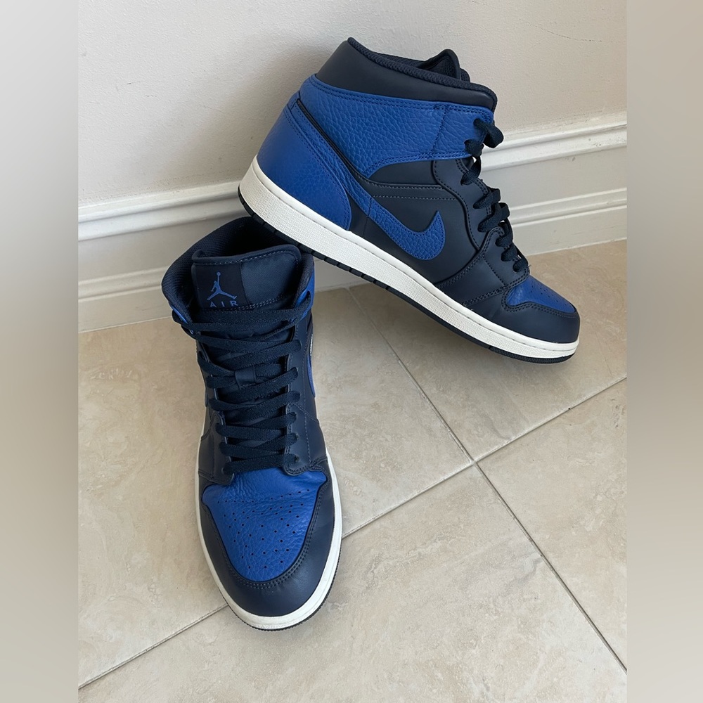 Jordan 1 - Men’s - Size 11.5 - Like New